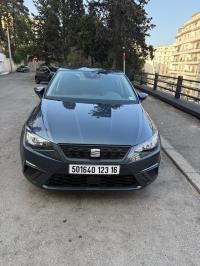 سيارات-seat-ibiza-2023-style-الجزائر-وسط