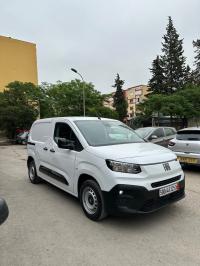 السيارات-النفعية-fiat-doblo-2025-باب-الزوار-الجزائر
