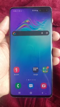 Samsung Galaxy s10+ 5g thumbnail 2