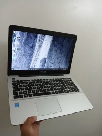ASUS X555LAB I3 4005U RAM 6GB 1To HDD 15.6"
