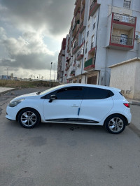 voitures-renault-clio-4-2015-limited-hadjout-tipaza-algerie