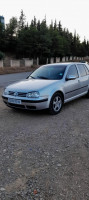 moyenne-berline-volkswagen-golf-4-2001-bougaa-setif-algerie