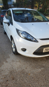 voitures-ford-fiesta-2012-kouba-alger-algerie