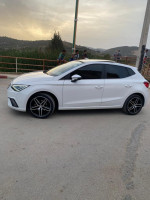 voitures-seat-ibiza-2019-skikda-algerie