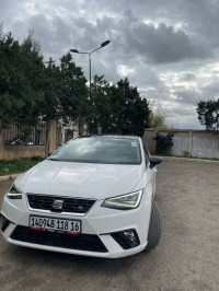 voitures-seat-ibiza-2018-fr-les-eucalyptus-alger-algerie