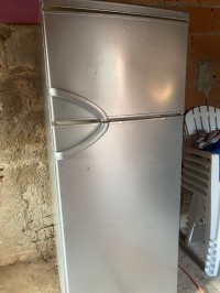 ثلاجات-و-مجمدات-frigidaire-condor-600l-bon-etat-تيبازة-الجزائر