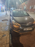 berline-kia-cerato-2015-bechar-algerie