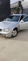 voitures-mercedes-classe-c-2004-tebessa-algerie