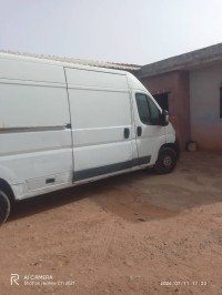 السيارات-النفعية-peugeot-boxer-2010-خير-الدين-مستغانم-الجزائر