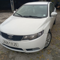 voitures-kia-cerato-2011-سيراتو-constantine-algerie