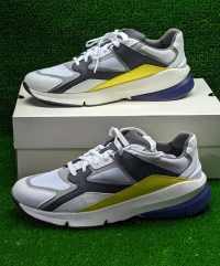Under Armour UA Forge 96 Track  - Original اصلية - Pointure 47 / 31 CM