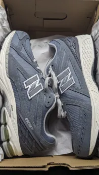 New Balance 1906R Ref M1906RV - Original اصلية - Pointure 46.5 / 30 Centimètre