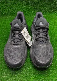 Adidas SOLARGLIDE 5 Ref GX5468 - Original اصلية - Pointure 48 / 31 CM
