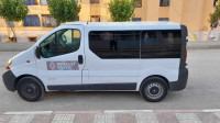 voitures-renault-trafic-2005-batna-algerie