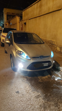 voitures-ford-fiesta-2013-titanium-rouiba-alger-algerie