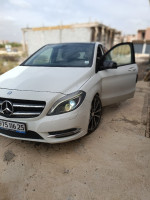 break-familiale-mercedes-classe-b-2016-180-blueefficiency-sport-constantine-algerie