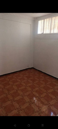 appartement-vente-f3-medea-algerie