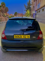 voitures-renault-clio-2-2002-algerie