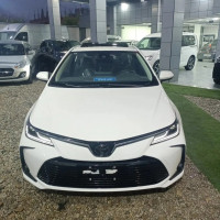 automobiles-toyota-corolla-2023-tt-options-dar-el-beida-alger-algerie