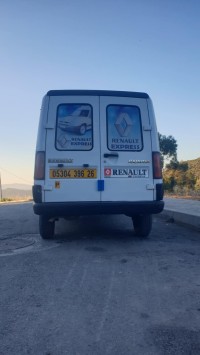 سيارات-renault-express-1996-الحوضين-المدية-الجزائر