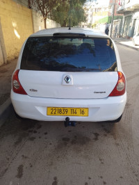 voitures-renault-clio-campus-2014-bye-rouiba-alger-algerie