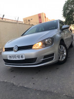 moyenne-berline-volkswagen-golf-7-2013-trendline-dar-el-beida-alger-algerie