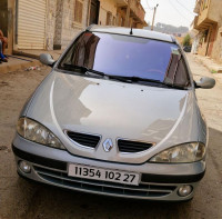 moyenne-berline-renault-megane-2-2002-sidi-lakhdaara-mostaganem-algerie