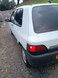 voitures-renault-clio-1-1996-tizi-ouzou-algerie