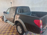 voitures-mitsubishi-l200-2011-doube-cabine-evolution-djidioua-relizane-algerie