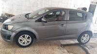 voitures-chevrolet-aveo-4-portes-2013-sonic-algerie