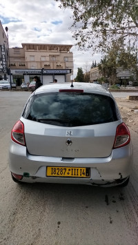 voitures-renault-clio-3-2011-tiaret-algerie