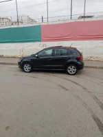 voitures-volkswagen-polo-2013-black-et-silver-staoueli-alger-algerie