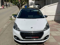 voitures-peugeot-208-2016-allure-facelift-bordj-el-bahri-alger-algerie