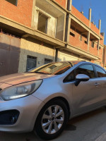 citadine-kia-rio-5-portes-2013-el-abadia-ain-defla-algerie