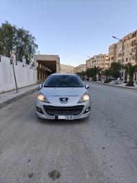 سيارات-peugeot-207-2012-باتنة-الجزائر