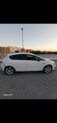 سيارات-seat-leon-2011-العلمة-سطيف-الجزائر