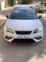 voitures-seat-leon-2019-beats-mohammadia-mascara-algerie