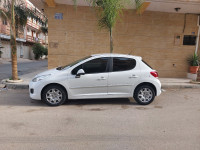 voitures-peugeot-207-2012-bordj-bou-arreridj-algerie