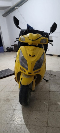 motos-et-scooters-poste-quique-vms-2020-ras-el-oued-bordj-bou-arreridj-algerie