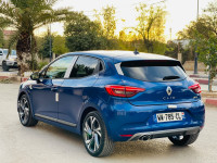 voitures-renault-clio-5-2023-rs-line-oran-algerie