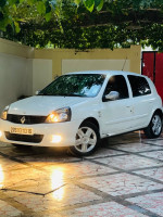 voitures-renault-clio-campus-2013-bey-baraki-alger-algerie