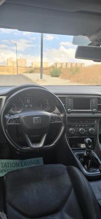 سيارات-seat-leon-2015-ميلة-الجزائر