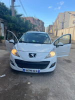 voitures-peugeot-207-2012-les-eucalyptus-alger-algerie