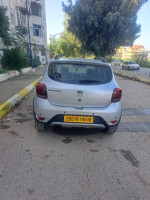 voitures-dacia-sandero-2018-stepway-meftah-blida-algerie