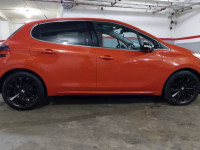 voitures-peugeot-208-2017-allure-facelift-hussein-dey-alger-algerie