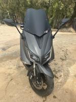 motos-scooters-yamaha-tmax-iron-2016-annaba-algerie