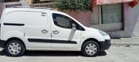 سيارات-peugeot-b9-2015-forogon-قسنطينة-الجزائر