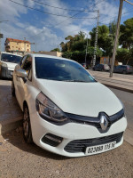 voitures-renault-clio-4-2015-alger-centre-algerie