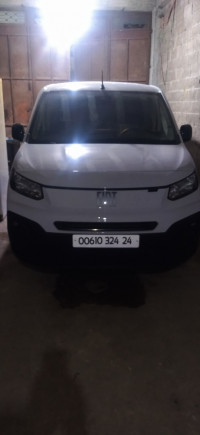 utilitaire-fiat-doblo-2024-new-guelma-algerie