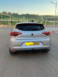 voitures-renault-clio-5-dci-2023-rs-line-baba-hassen-alger-algerie